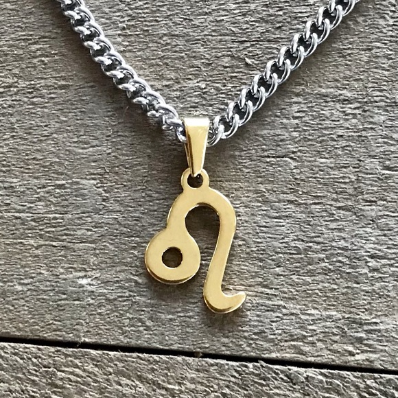 🆕 Leo Zodiac Sign Pendant Necklace Stainless Steel - Picture 2 of 5